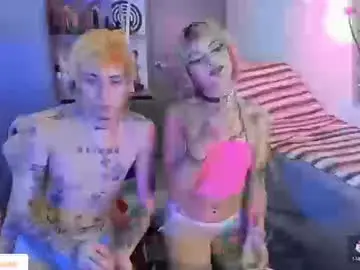 Chaturbate Sex Chat of badeyes_crazylilgoat