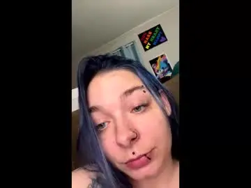 Chaturbate Adult Video Chat of blueeyedbeauty92