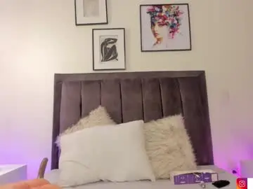 Chaturbate Nude Webcam of helen_mooree