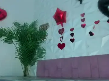 Chaturbate Free Live Porn of hellen_sky_