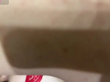 Chaturbate Watch Live Sex Cams of love_me_miss