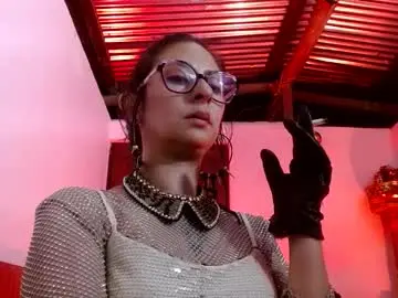 Chaturbate Live Porn of serena_xyz