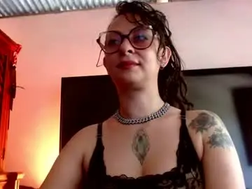 Chaturbate Watch Live Sex Cams of serena_xyz