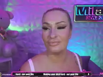 Chaturbate Live Sex Cam of tamaramilano