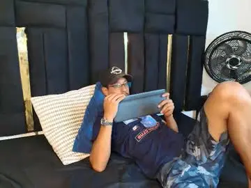 Chaturbate Watch Live Sex Cams of thaisadara24