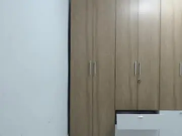 Chaturbate Adult Webcams of roxanalove7