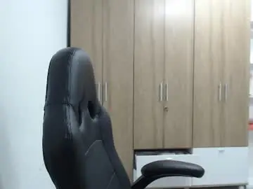 Chaturbate Live Sex of roxanalove7