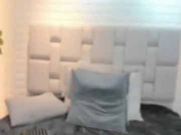 Chaturbate Live Sex Cam of ariana_fleur