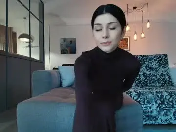 Chaturbate Watch Live Sex Cams of milla_bella