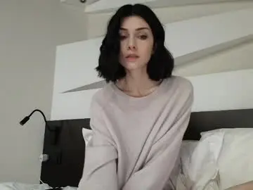 Chaturbate Best live sex cam show of milla_bella