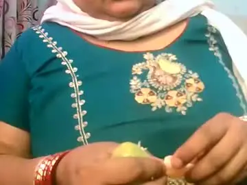 Chaturbate Best live sex cam show of soni88888