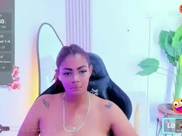 Chaturbate Free Live Porn of monserrat__1