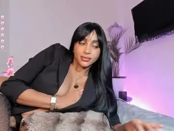 Chaturbate Live Sex Cam of destinnemil