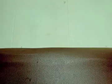 Chaturbate Free Porn Cam of melania_browis