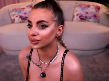 Chaturbate Free Live Porn of pearlplenty