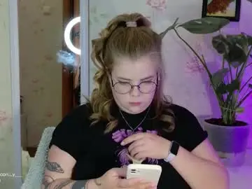 Chaturbate Watch Live Sex Cams of yumm_lolly