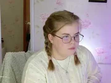 Chaturbate Watch Live Sex Cams of yumm_lolly