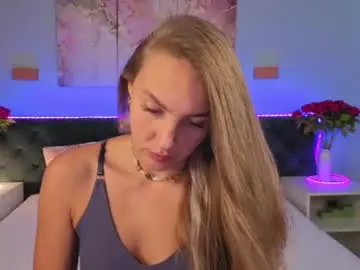 Chaturbate Live Sex Cam of kelly__hardy
