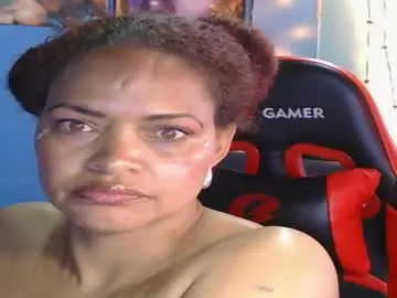 Chaturbate Adult Video Chat of valenttinasex1