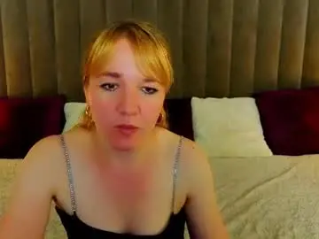 Chaturbate Sex Chat of kirra_salute