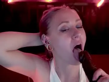 Chaturbate Free Live Porn of dramaquenn