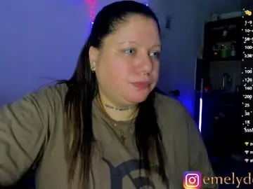 Chaturbate Live Sex Cam of mariana_smittt