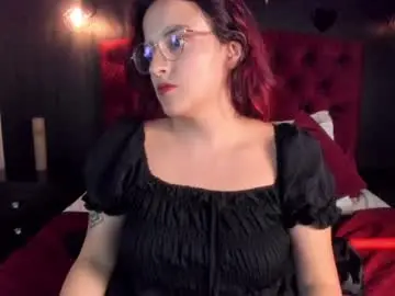 Chaturbate Live Sex Cam of laia_jonees