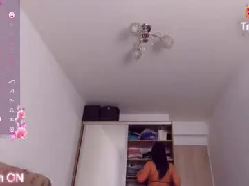 Chaturbate Live Sex Cam of alyssa_dawn