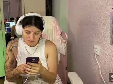 Chaturbate Live Sex Cam of katrin_kristal