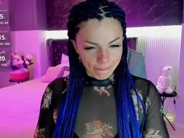 Chaturbate Live Sex Cam of wow_maya