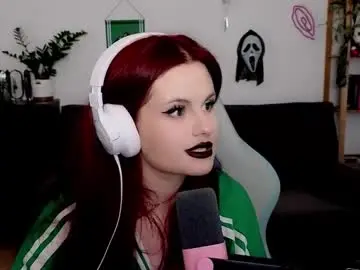 Chaturbate Watch Live Sex Cams of dellacrush_