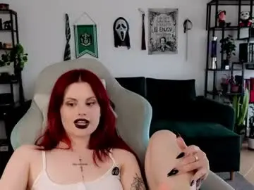 Chaturbate Watch Live Sex Cams of dellacrush_