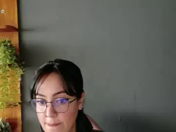 Chaturbate Free Live Porn of medu_003