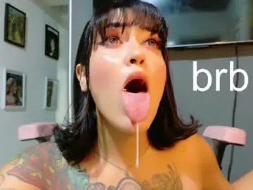 Chaturbate Live Sex Cam of medu_003