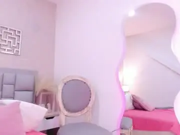 Chaturbate Free Live Porn of nahhiara__