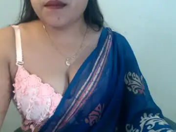 Chaturbate Live Sex Cam of smiley_queen99