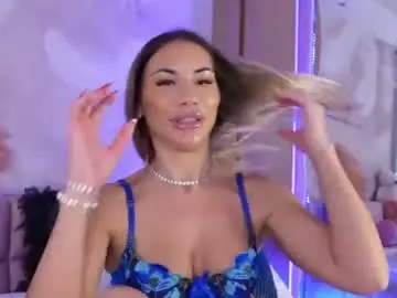 Chaturbate Free Live Porn of sarajennyfer