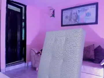 Chaturbate Live Sex of genesiis1