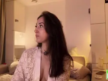 Chaturbate Live Sex Cam of aiaikatty