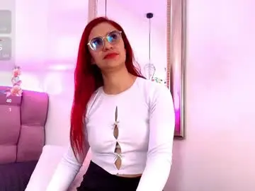 Chaturbate Sex Chat of tiiny_emilly