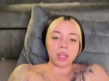 Chaturbate Free Live Porn of _paulah2