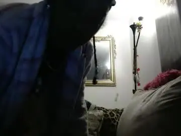 Chaturbate Live Sex Cam of carliecreams