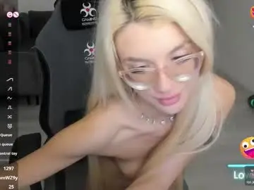 Chaturbate Watch Live Sex Cams of lovelybianca_