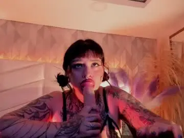 Chaturbate Live Sex of iam__mystic