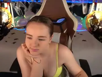 Chaturbate Watch Live Sex Cams of foxyshyyy