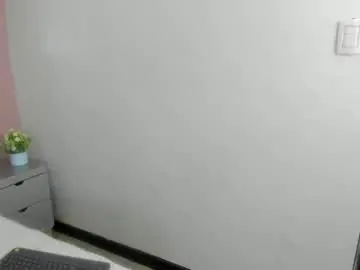Chaturbate Watch Live Sex Cams of isabellaluxe