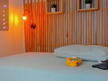 Chaturbate Adult Video Chat of noami_rosse