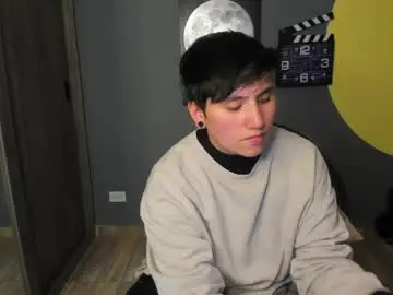 Chaturbate Live Sex Cam of musicayluna