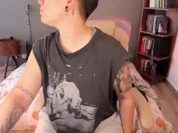 Chaturbate Live Sex Cam of musicayluna