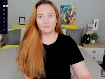Chaturbate Live Sex Cam of red_naughtyfox